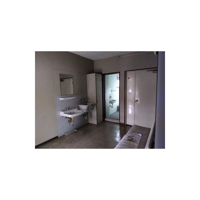 大垣市旭町５丁目の事務所の洗面所
