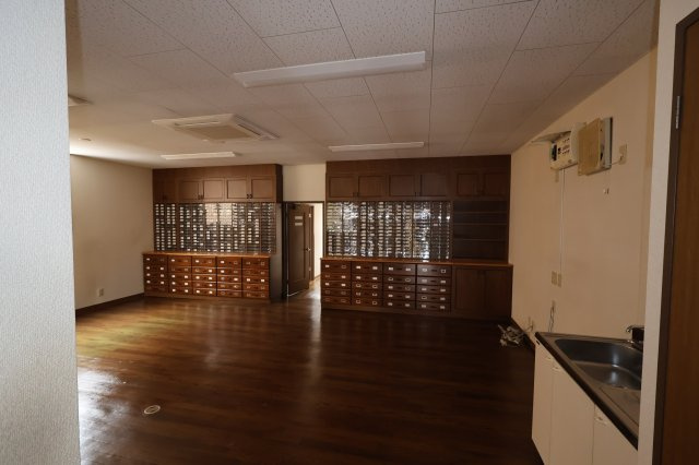 本町　１丁目　貸店舗の内装