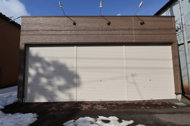 本町　匠企画　貸店舗の外観