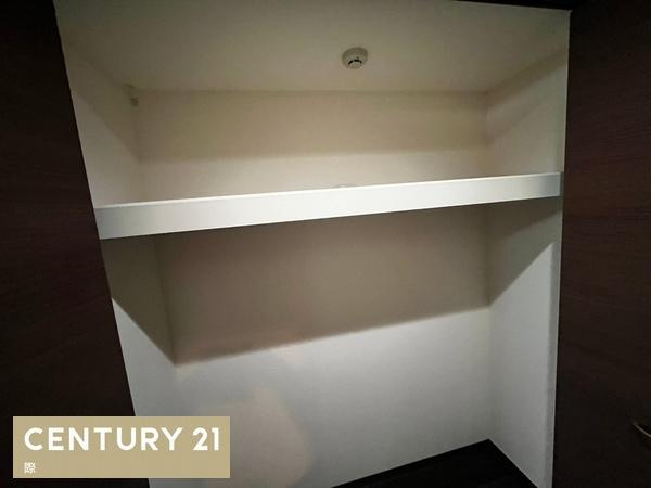 和歌山市小野町３丁目の店付住宅の収納