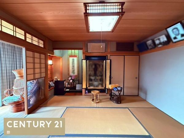 和歌山市元町奉行丁１丁目の店付住宅の和室