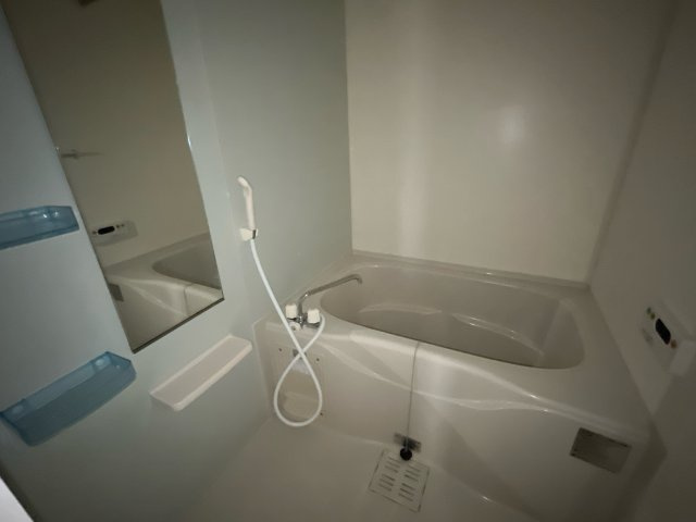 サン　クレメントＢの浴室