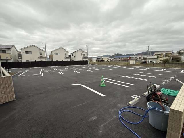 ＫＵＮＩＯの駐車場