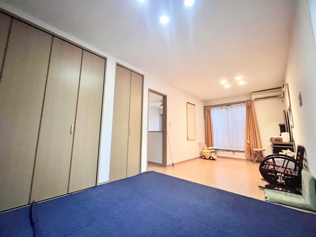 【寝室】の画像