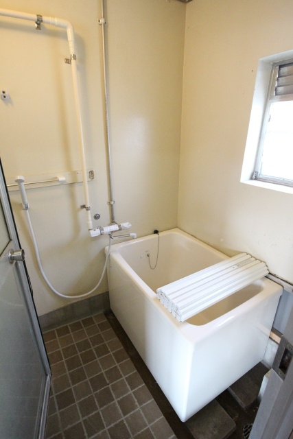 グレースタカツキ3号棟の浴室|ゆったり過ごせるお風呂です