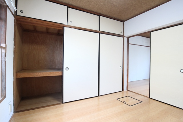 グレースタカツキ3号棟の収納|大きなものも収納できそうです