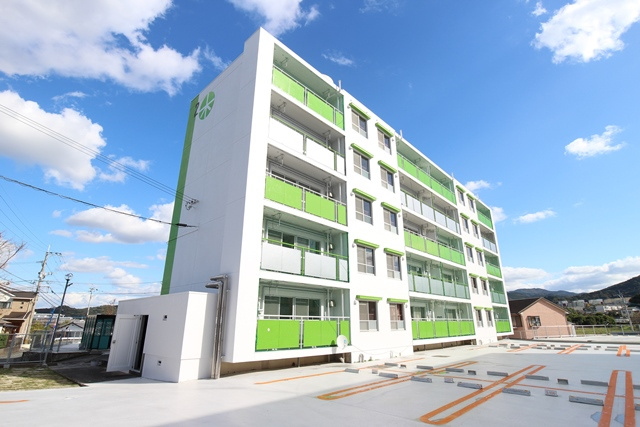 グレースタカツキ3号棟の外観|外観もきれいです