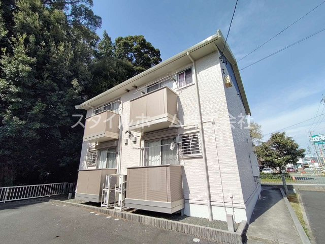 グリーンハイツ久保の外観