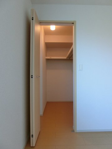 アンベリール　Ⅱの収納