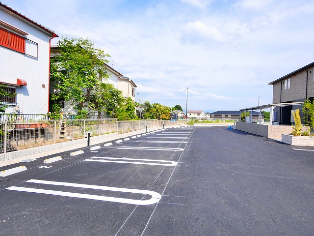 カルム敷島の駐車場|駐車場完備です
