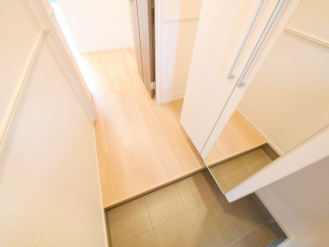 カルム敷島の玄関|落ち着いた玄関です