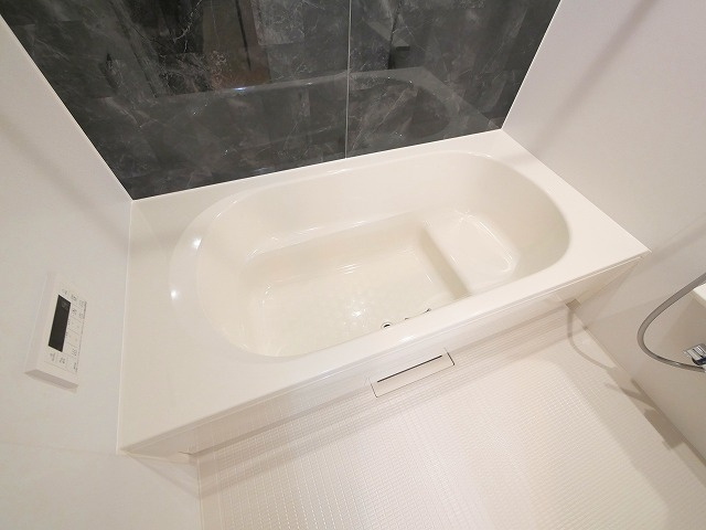 カルム敷島の浴室|落ち着いた空間のお風呂です