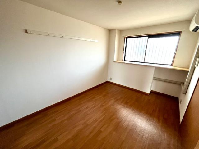 イル・プティットの内装|洋室