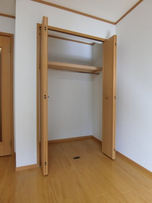 【収納】 | エスポワール宮本 | イメージ204号室写真