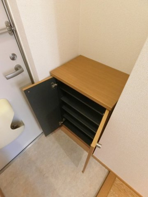 【収納】 | エスポワール宮本 | イメージ204号室写真