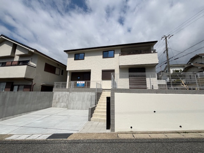 【外観】 | 神戸市垂水区朝谷町　新築戸建　仲介手数料無料！ | 外観は落ち着いています