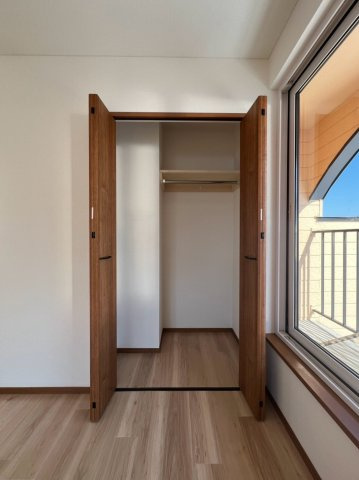 南沢2条2丁目の収納|洋室収納スペース（2）！