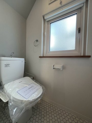 南沢2条2丁目のトイレ|必須の温水洗浄付き便座◎