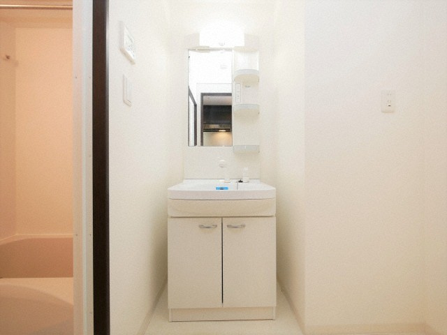 リエトコート福島の洗面所