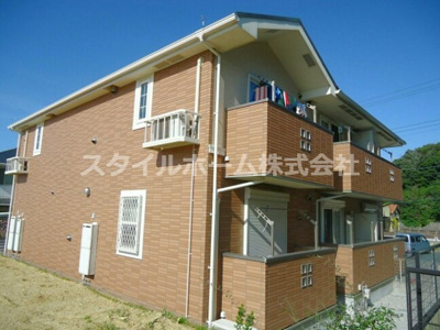 【外観】 | シュープリーム | 落ち着いた雰囲気の外観です