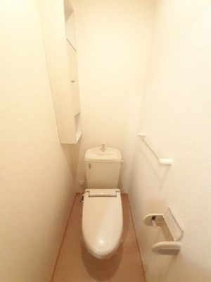 【トイレ】 | シュープリーム | シンプルで使いやすいトイレです