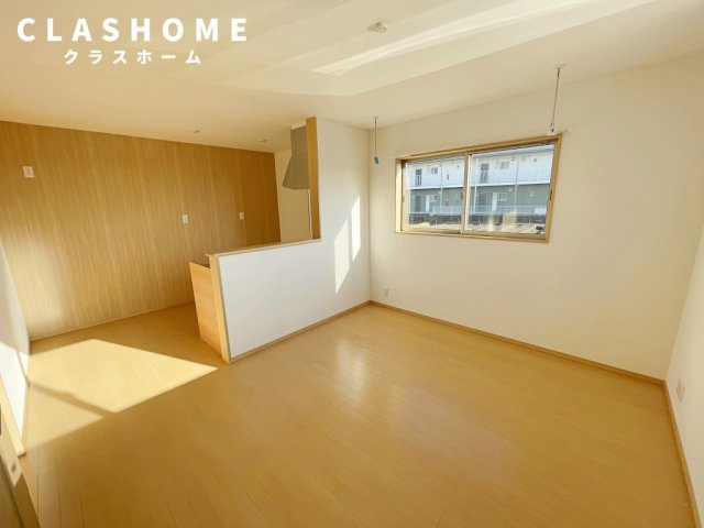 牛田町借家　　刈谷市近郊の賃貸はクラスホームの居間・リビング