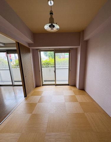 【内装】 | RESIDENCE　MIYABI | 南側洋室6帖