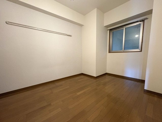 【内装】 | RESIDENCE　MIYABI | 北側洋室5.7帖