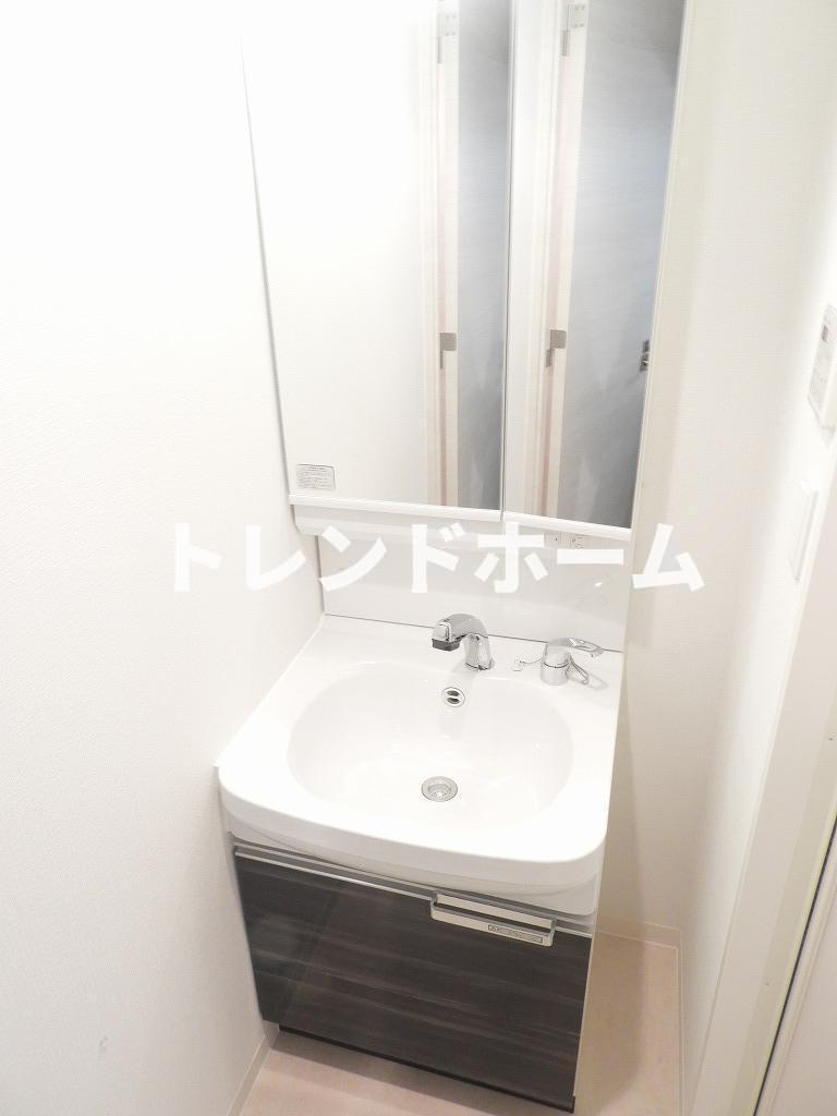 プレサンス南森町ライズの独立洗面台|選べる家電プランあり！！