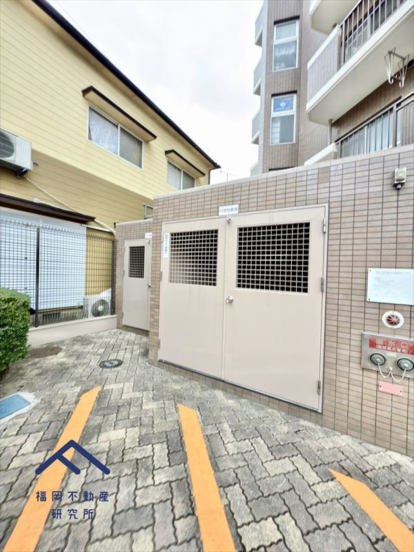 三愛シティライフ二日市の駐車場