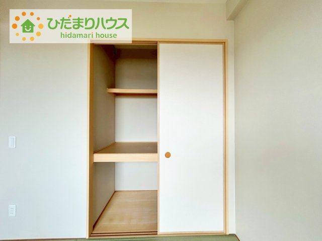 アネージュ会瀬レジデンス　の収納|奥行きが広い収納スペースなので、お布団も楽々しまえますね！！