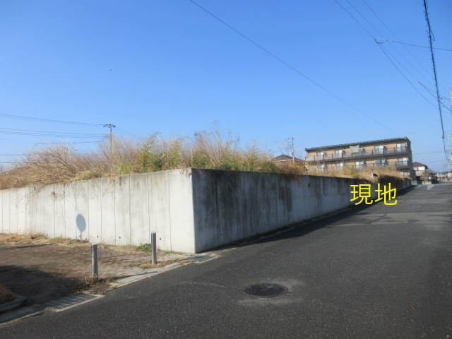 【仲介手数料無料】売地　東松山市美原町1-11-1の前面道路含む現地写真