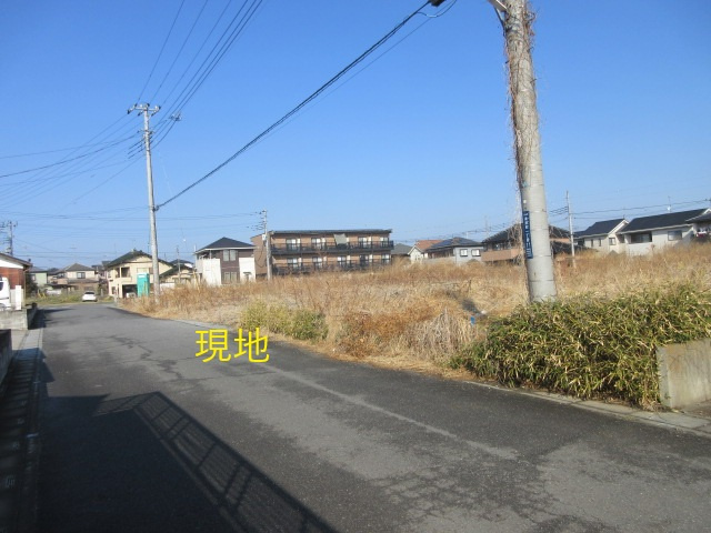 【仲介手数料無料】売地　東松山市美原町1-11-1の前面道路含む現地写真