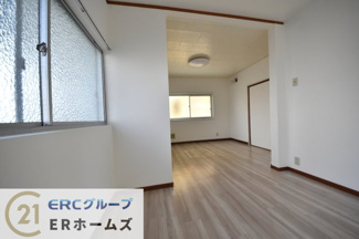 【居間・リビング】 | 北五葉中古戸建