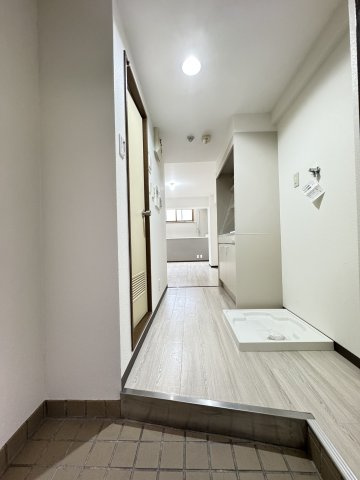 ロマネスク六甲第2の玄関