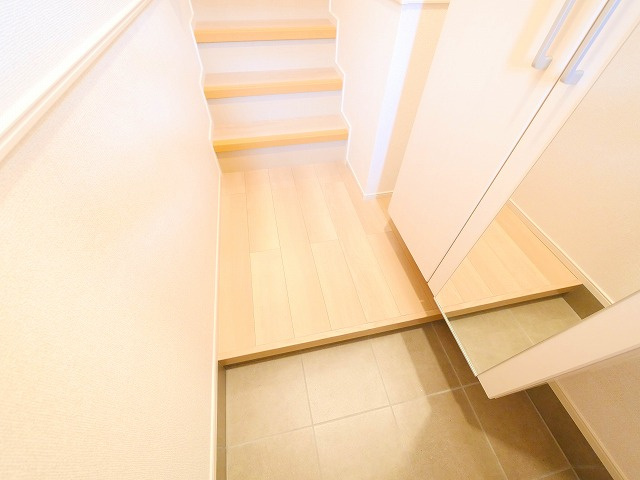 カルム敷島の玄関|きれいな玄関です