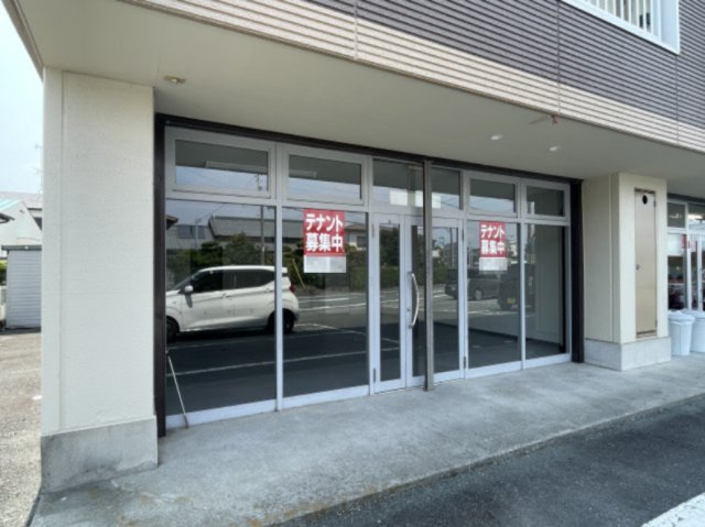 サンスクウェアカミムラの外観