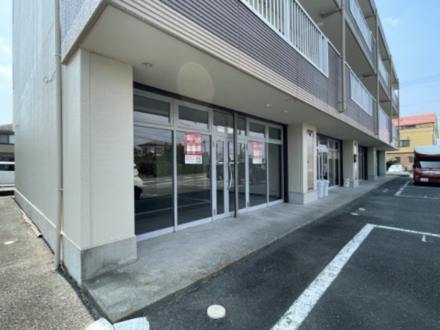 サンスクウェアカミムラのエントランス