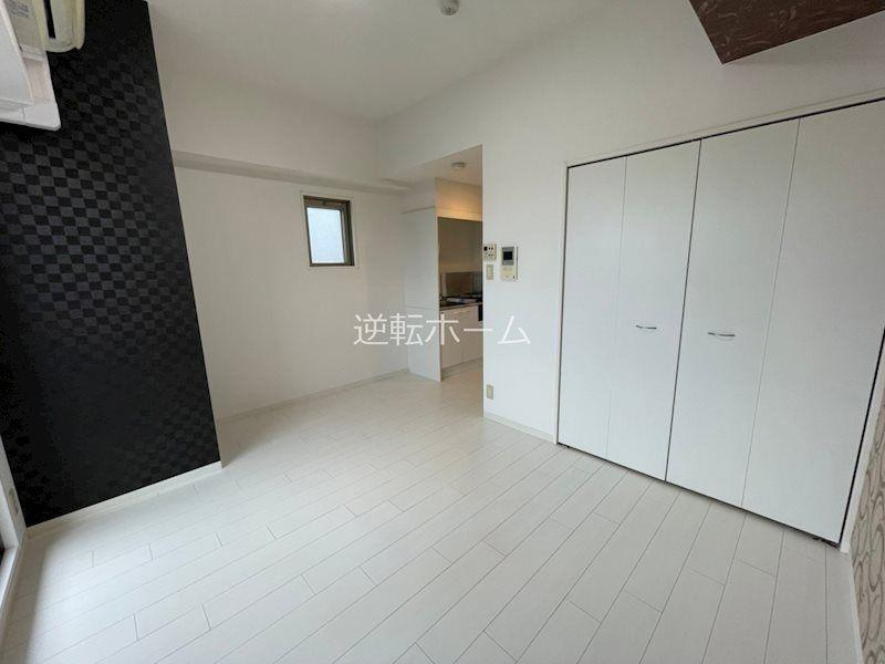 エグゼプレジオ　名古屋市賃貸　仲介手数料無料の居間・リビング