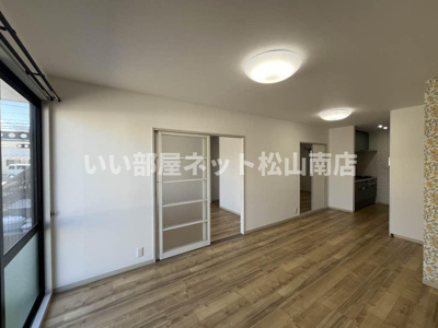 【居間・リビング】 | ノースウィング保免　Ａ棟