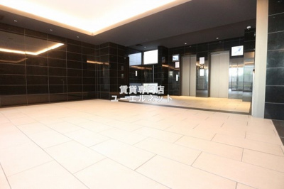 【エントランス】 | ディームス江坂 | 綺麗なエントランス