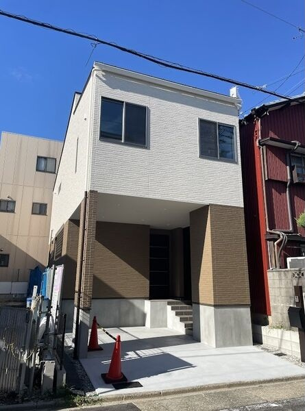 元宮町貸家の外観