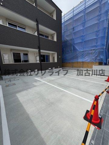 エステイトE東加古川の駐車場