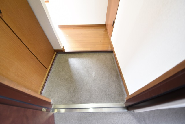 ファルコ中央の玄関