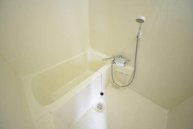 ファルコ中央の浴室