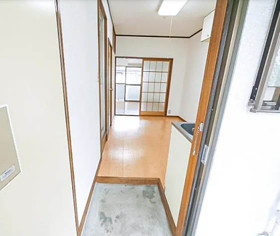 【玄関】