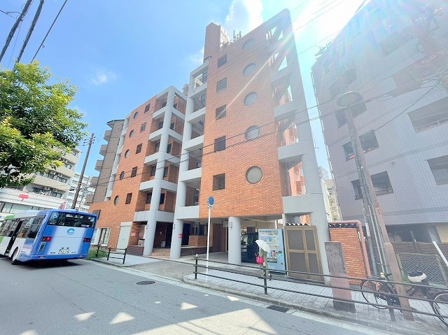 プランドール上新庄の外観