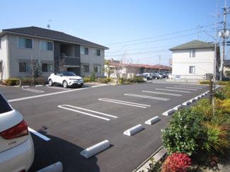 【駐車場】 | グランドール　A | カースペースがあります