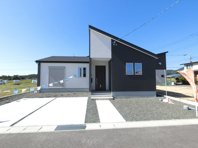 神埼郡吉野ヶ里町三津4期4号棟