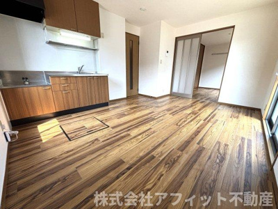 【居間・リビング】 | ハピネス山田 Ｂ棟 | LDK10帖